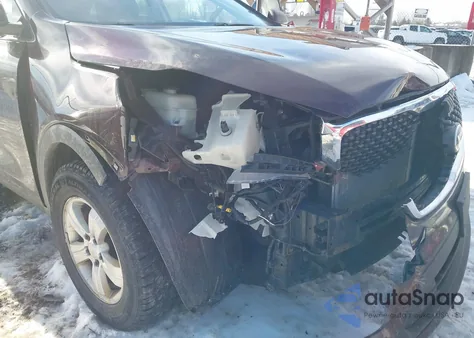 2018 Kia Sorento 2.4L Lx из США, поврежденный, VIN 5XYPGDA32JG425998